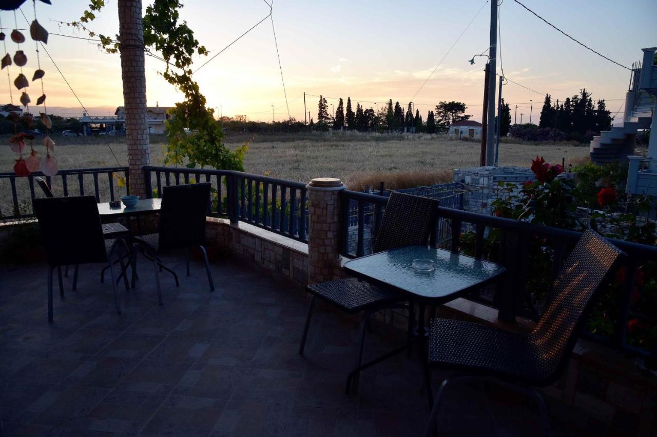 Stone Villa Corinth Exterior foto